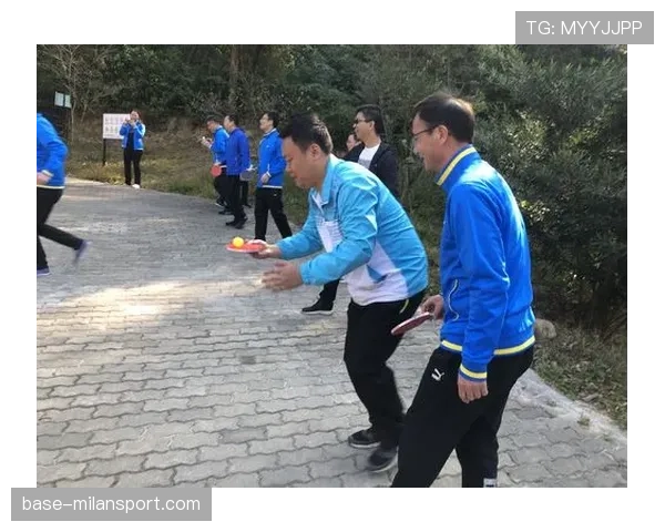 故意触球和球的自然折射判罚到底有什么关键区别？